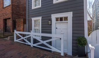 3522 P St NW, Washington, DC 20007