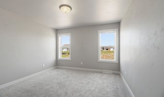 5749 N SEQUOIA Dr, Appleton, WI 54913