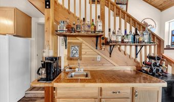 2505 W 4th St, Alturas, CA 96101
