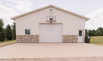 9199 50th St NW, Annandale, MN 55302