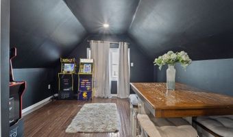 84 W 3rd St, Bayonne, NJ 07002