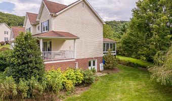 19328 Stirrup Dr, Abingdon, VA 24211