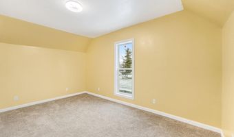 313 S Oak St, Albion, IN 46701