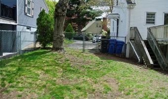 4 Eden Park Dr, Cranston, RI 02910