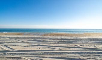 302 Glenn St, Atlantic Beach, NC 28512