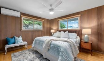 3483 Ala Hinalo St, Honolulu, HI 96818