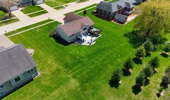 800 Kaitlynn Ave, Anamosa, IA 52205