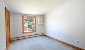 671 Essex St, Bangor, ME 04401