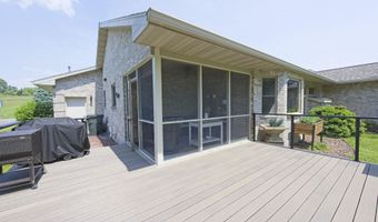 552 Meadowlark Ln, Portage, WI 53901