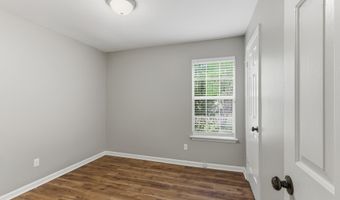 6608 SUNGATE Dr S, Bartlett, TN 38135