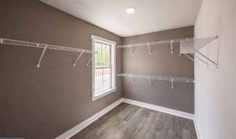 420 ASPEN Trl 10603, Ambler, PA 19002