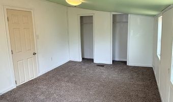 374 Patterson St, Baxley, GA 31513
