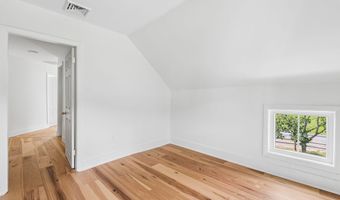 4 Washington St, Bath, ME 04530