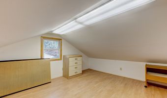 227 Glendale Dr, Bristol, CT 06010