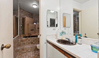 222 Vineyard St PH4, Honolulu, HI 96813