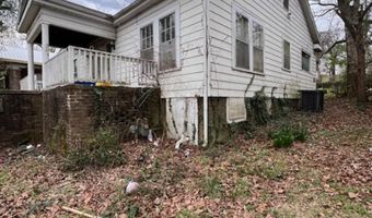 665 MAPLE St, Fairfield, AL 35064