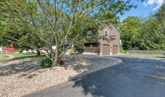 58 Towne Dr, Berlin, CT 06037