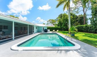 474 S Country Club Dr, Atlantis, FL 33462