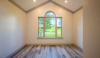 405 Lumpkin Dr, Batesville, AR 72501
