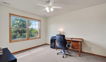 4919 Waller St, Ames, IA 50014