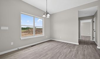 422 Beavertail Rd, Ash Grove, MO 65604