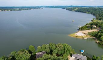 1147 Lakefront Pl, Baneberry, TN 37890