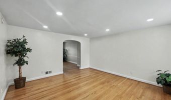 210 STEVENSON Ln, Baltimore, MD 21212