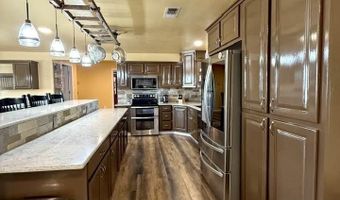 1007 Carnation Aly, Carlsbad, NM 88220