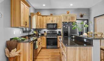 7572 Best Ln, Alhambra, IL 62001