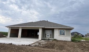 810 N 22nd St, Ashland, NE 68003