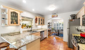 109 Steele Ln, Santa Rosa, CA 95401