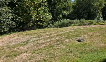 85 Ivy St, Branford, CT 06405