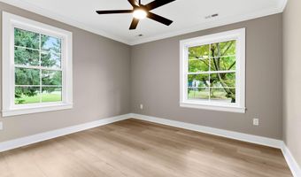 205 E MERCHANT St, Audubon, NJ 08106
