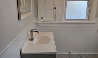 1733 E 47th St, Ashtabula, OH 44004