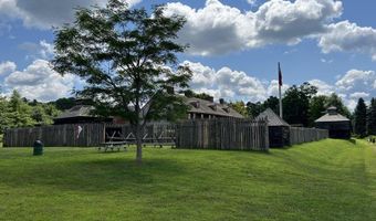 2 Howard St, Augusta, ME 04330