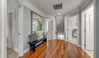 24165 SPRING MEADOW Cir, Aldie, VA 20105