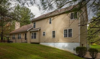 8850 Lavelle Rd, Athens, OH 45701