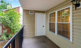 3307 WYNDHAM Cir 2157, Alexandria, VA 22302