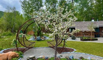 360 Broadford Rd, Bellevue, ID 83313