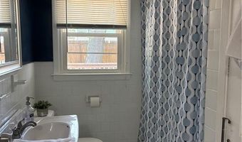 43 Belvedere St, Johnston, RI 02919