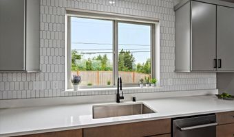 7864 Crane Cir, Anchorage, AK 99502