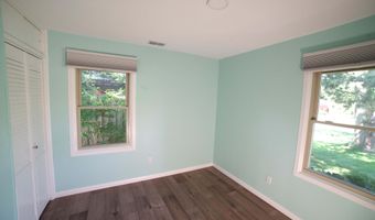 1052 N Maple Rd, Ann Arbor, MI 48103