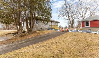 2776 Case St, Middlebury, VT 05701