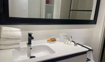 20301 W Country Club Dr 1226, Aventura, FL 33180