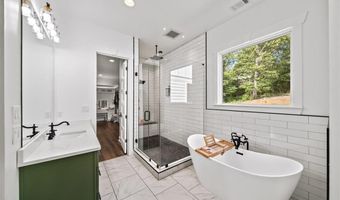 1380 Cronic Town Rd, Auburn, GA 30011
