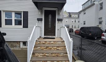 549 AVENUE E 2nd Floor, Bayonne, NJ 07002
