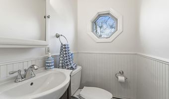 610 Wildwood Rd, Allenhurst, NJ 07711