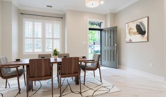 2216 MAIN LINE Blvd, Alexandria, VA 22301