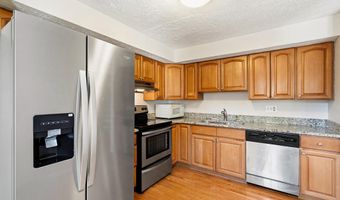 4600 BRENTLEIGH Ct, Annandale, VA 22003