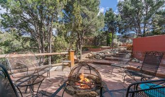 174 Hondo Seco Rd, Arroyo Hondo, NM 87513